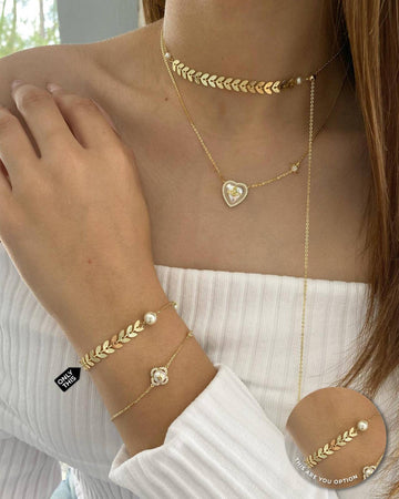 Adjustable Bracelet with Leaf and Pearl Design in Brass with 18k Gold Plated-Bracelets-NEW WEI