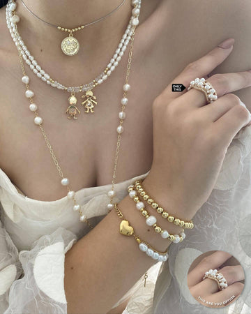 Adjustable Ring with Pearls in Brass with 18k Gold Plated-Rings-NEW WEI