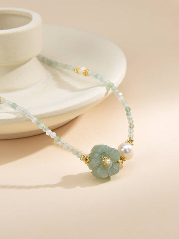 Necklace with Crystals and Pearl Details with Flower Pendant in Semi-Precious Stone in Brass with 18k Gold Plating-Necklaces-Baishangmei